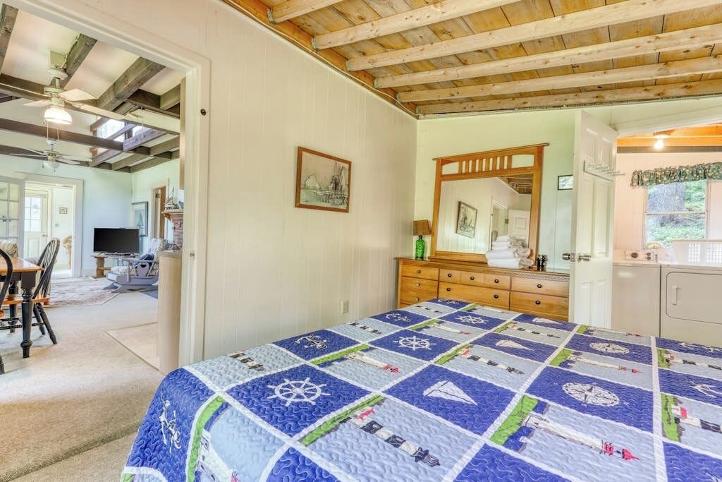 Photo of Bedroom in Boothbay Harbor