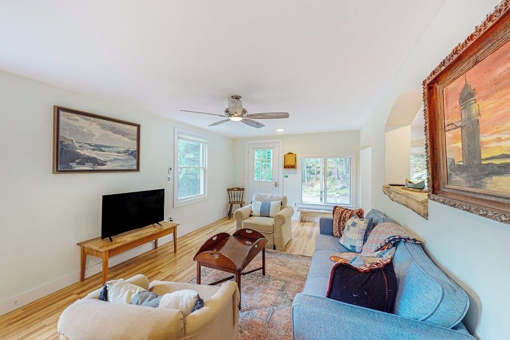 Photo of Livingroom in Boothbay Harbor