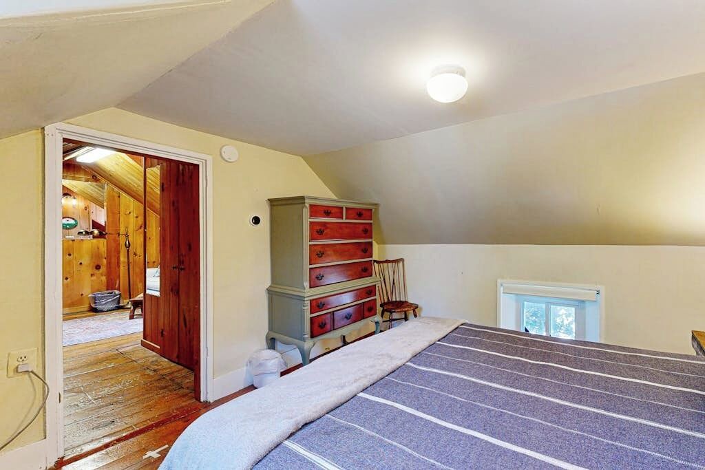 Photo of Bedroom in Boothbay Harbor