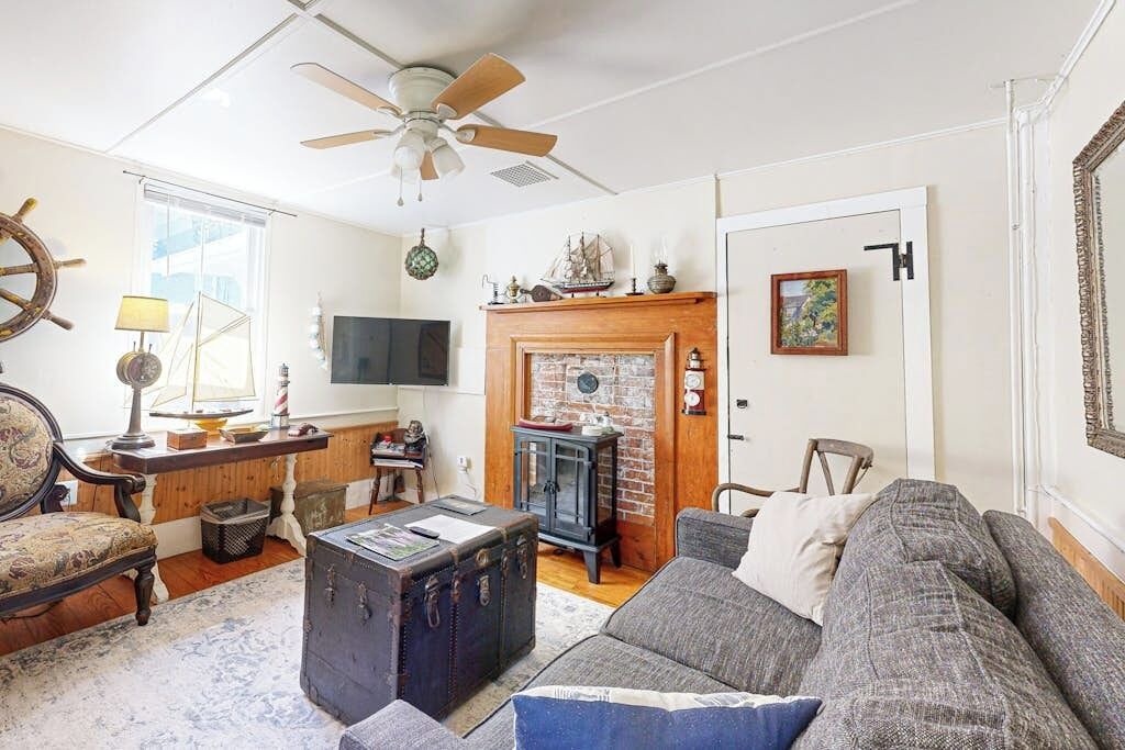 Photo of Livingroom in Boothbay Harbor