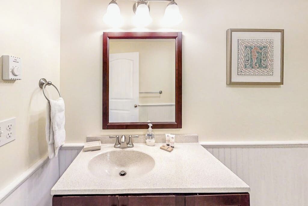Photo of Bathroom in Edgecomb