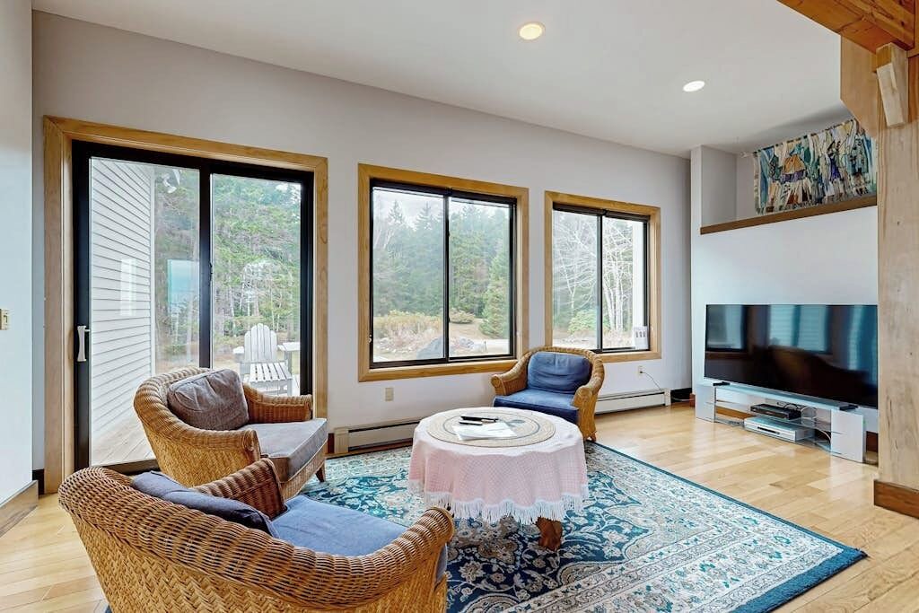 Photo of Livingroom in Ocean Point
