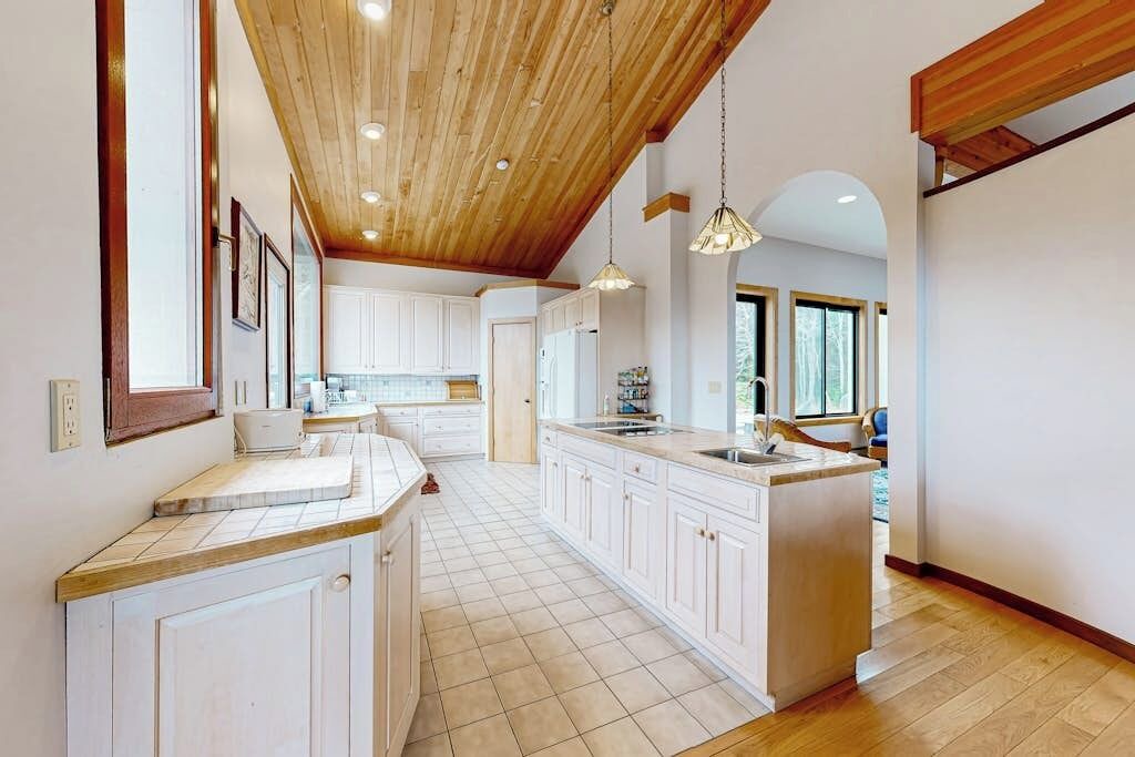 Photo of Kitchen in Ocean Point