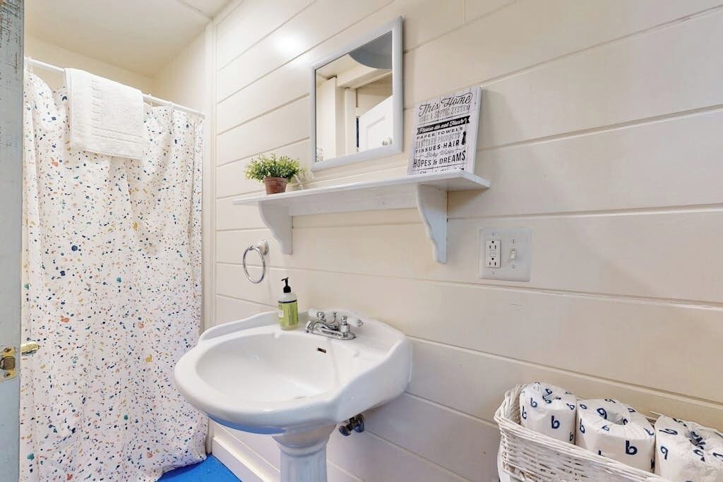 Photo of Bathroom in Bar Harbor