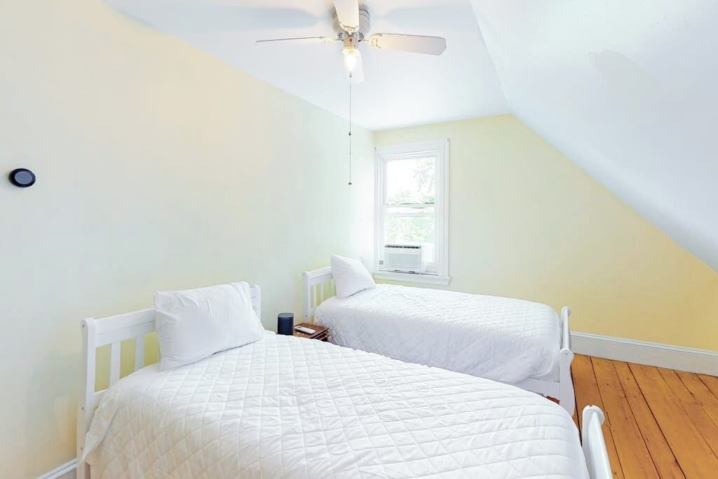 Photo of Bedroom in Wiscasset