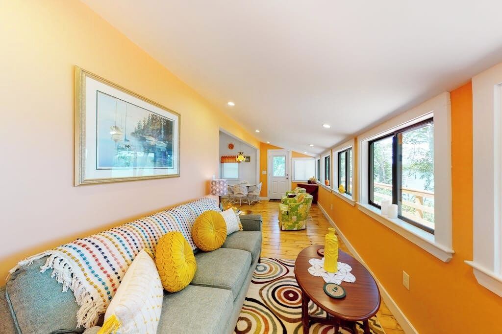 Photo of Livingroom in Cushing