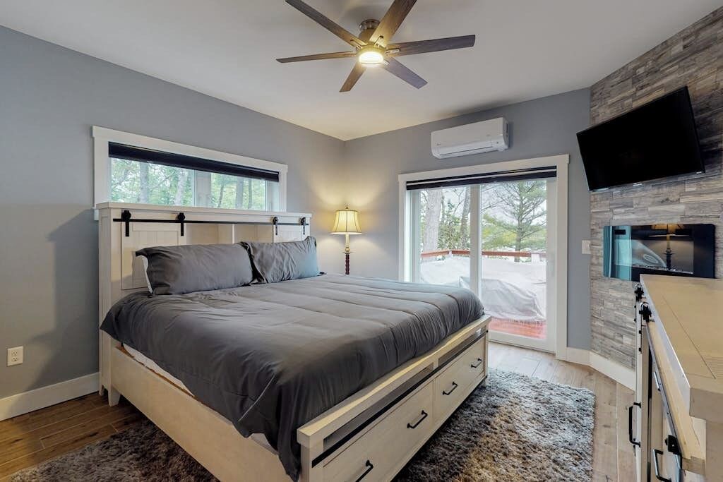 Photo of Bedroom in Boothbay