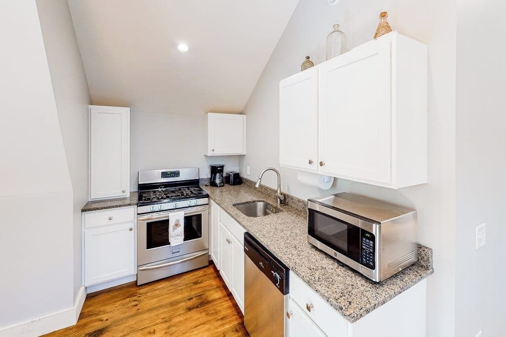 Photo of Kitchen in Lamoine