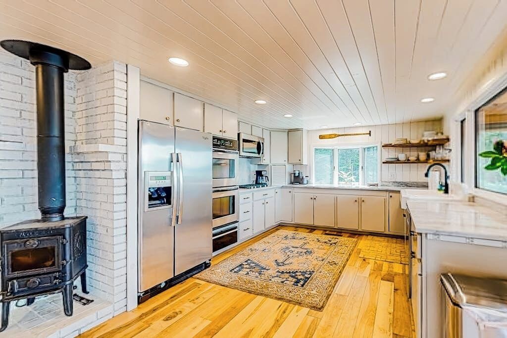 Photo of Kitchen in Saint George