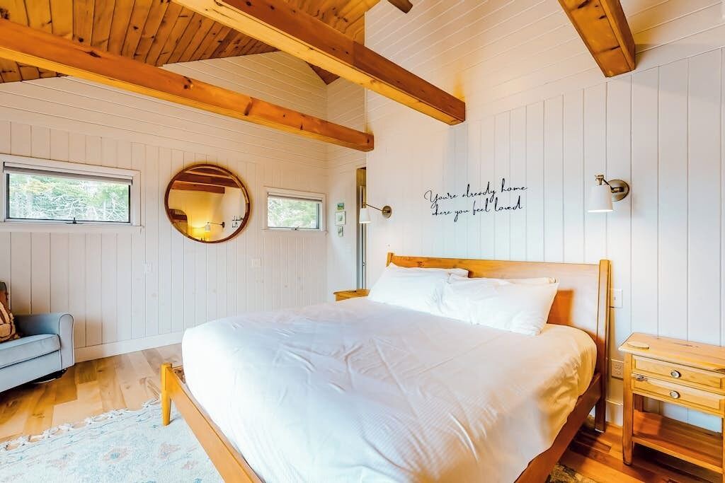 Photo of Bedroom in Saint George