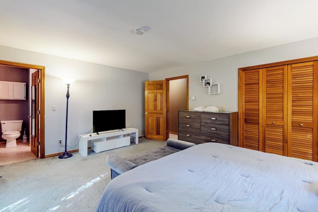 Photo of Bedroom in Damariscotta