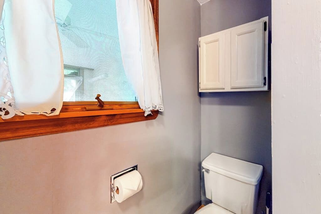 Photo of Bathroom in Damariscotta