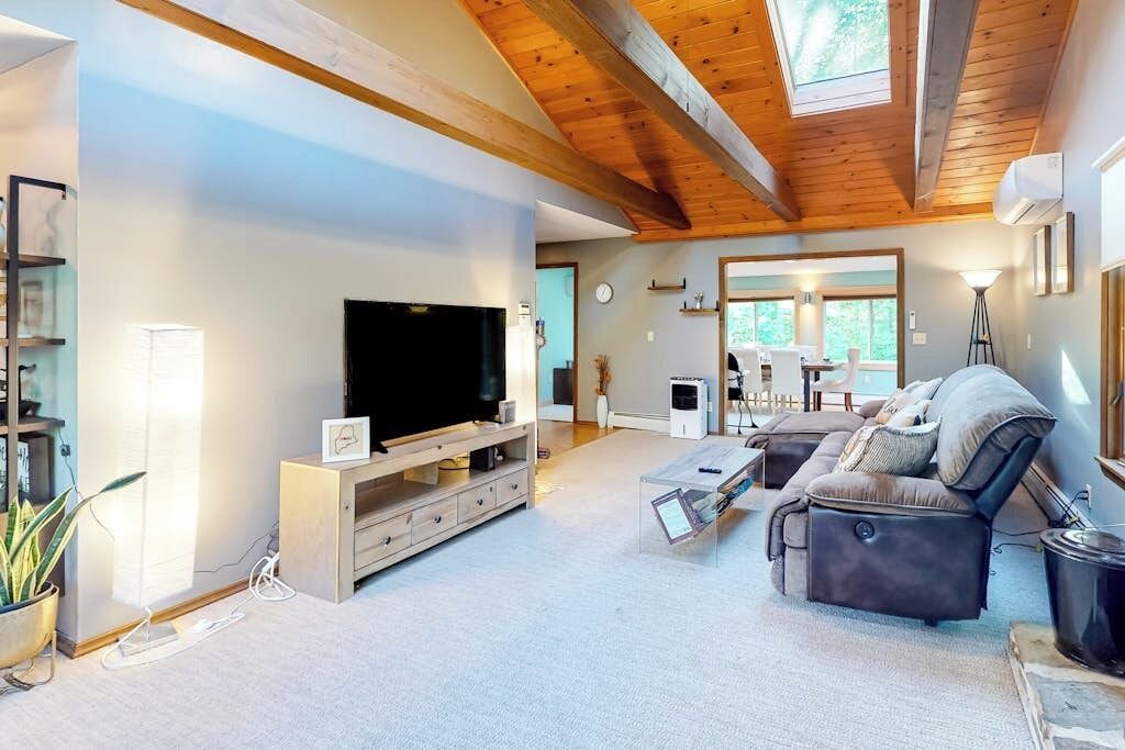 Photo of Livingroom in Damariscotta