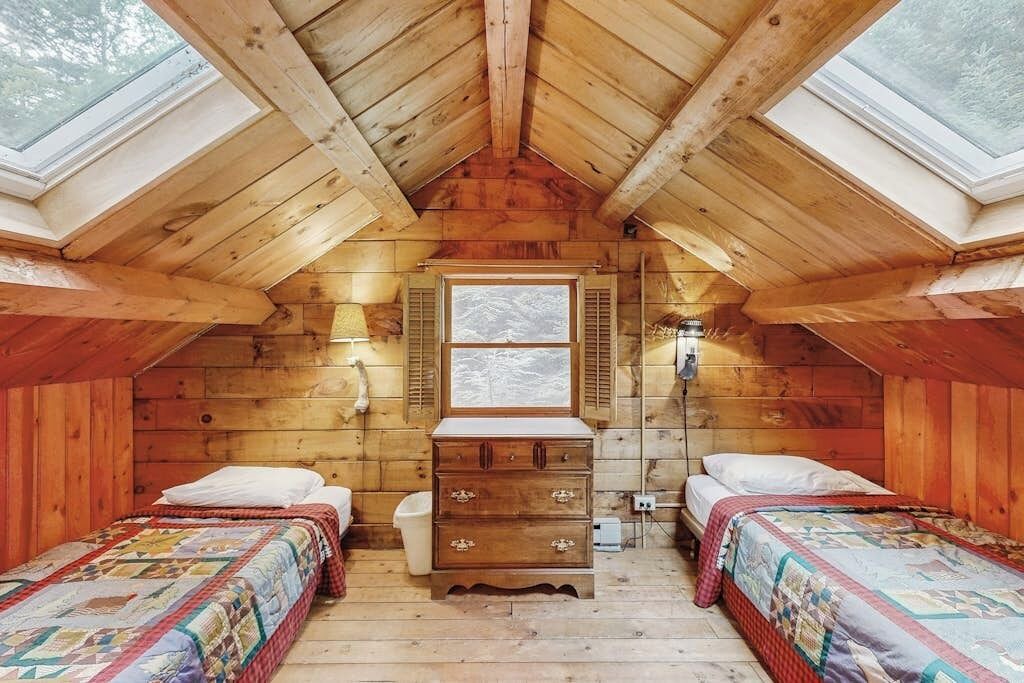 Photo of Bedroom in Beaver Cove