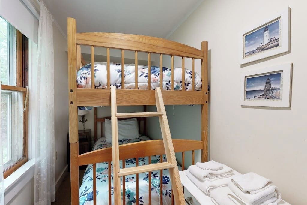 Photo of Bedroom in Bayville
