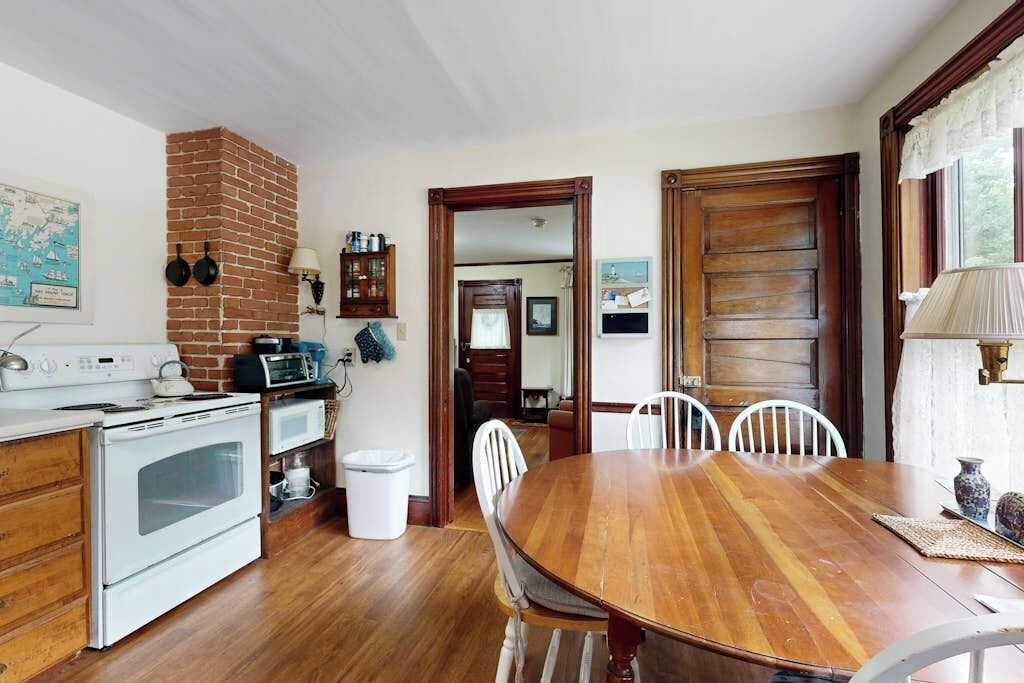Photo of Kitchen in Bayville