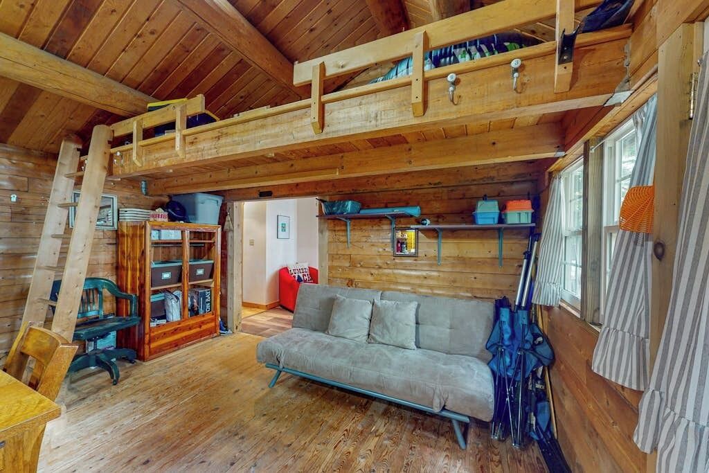 Photo of Livingroom in Franklin