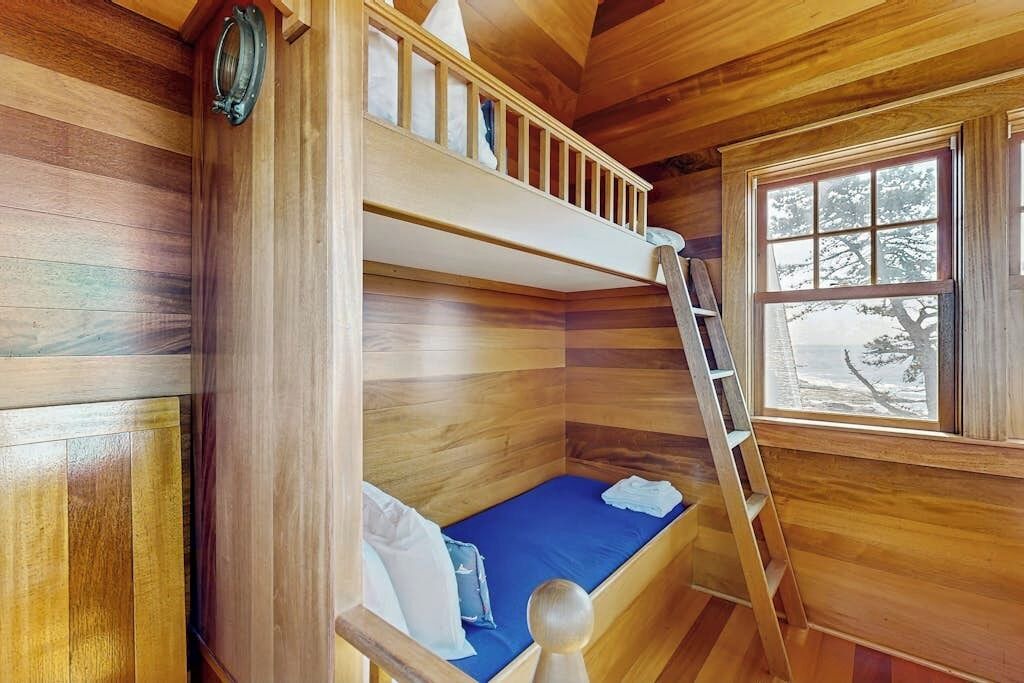 Photo of Bedroom in Ocean Point