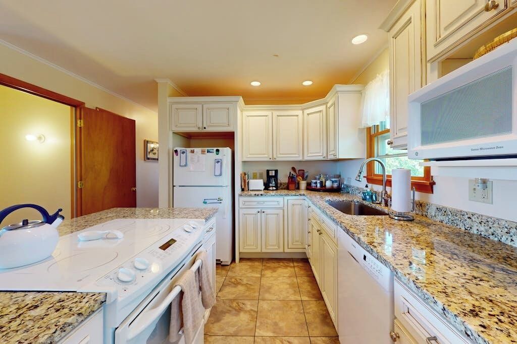 Photo of Kitchen in Castine