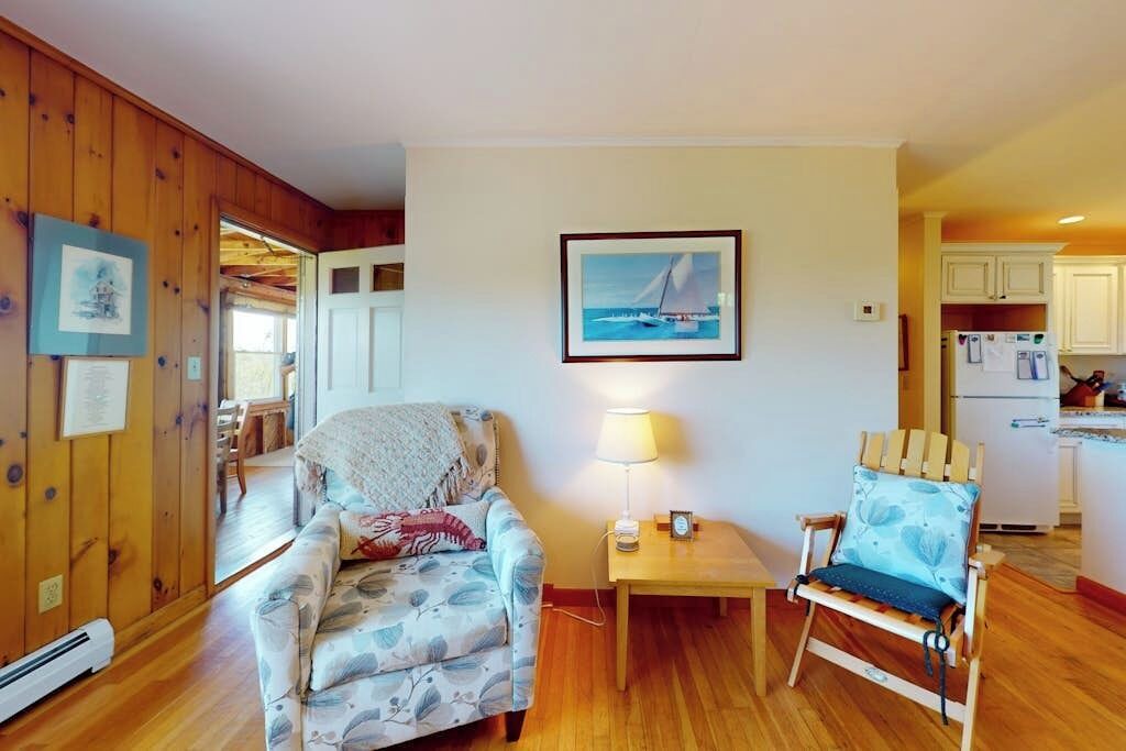 Photo of Livingroom in Castine