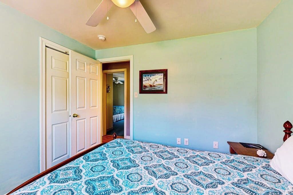 Photo of Bedroom in Five Islands