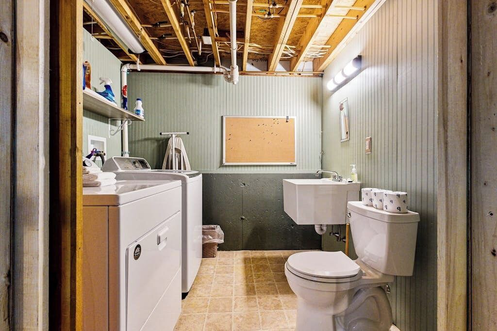 Photo of Bathroom in Five Islands