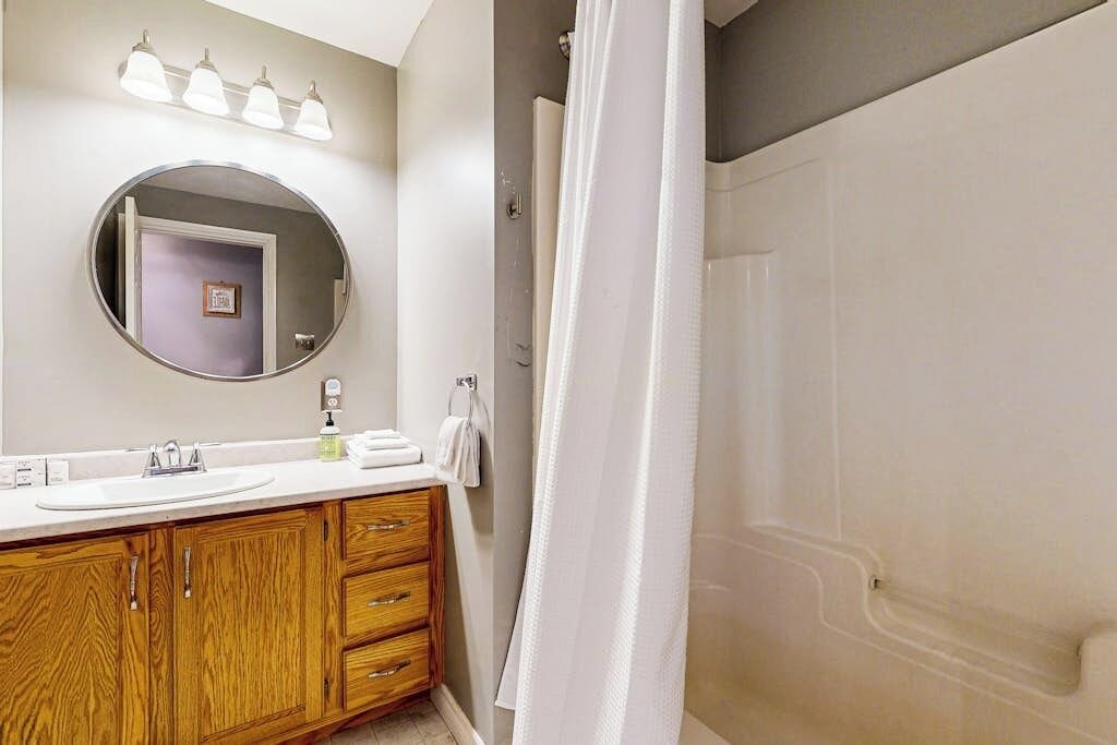 Photo of Bathroom in Five Islands