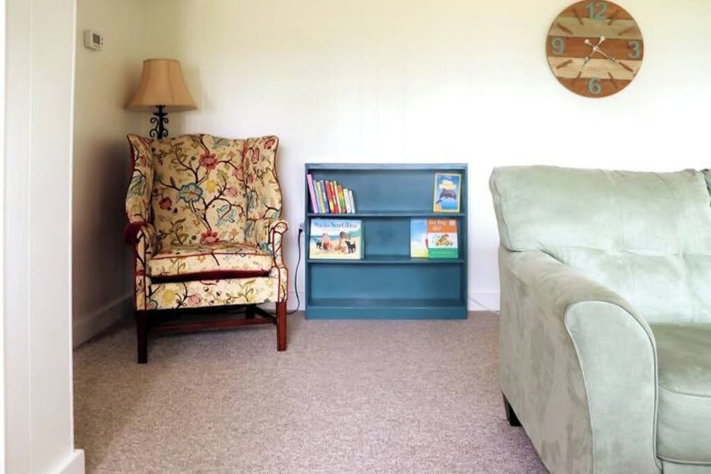 Photo of Livingroom in New Harbor