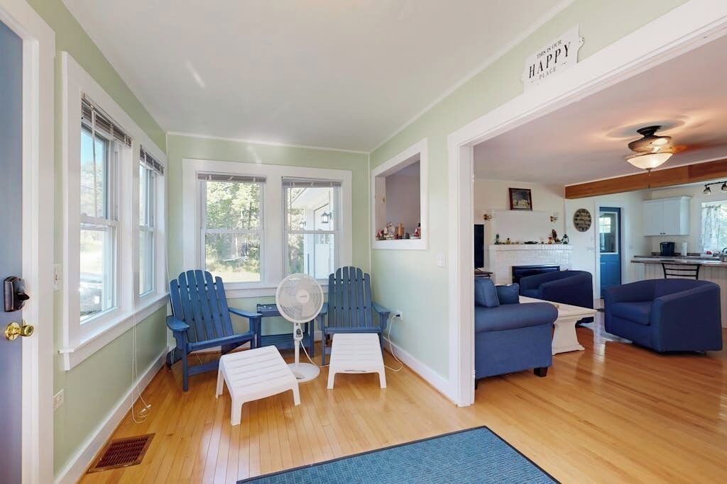 Photo of Livingroom in Ellsworth