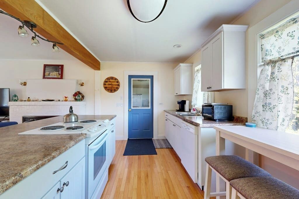 Photo of Kitchen in Ellsworth