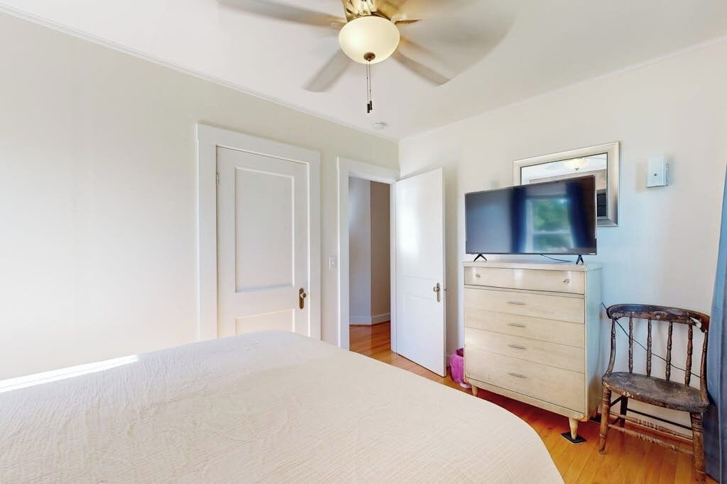 Photo of Bedroom in Ellsworth