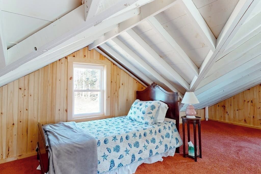 Photo of Bedroom in Trenton