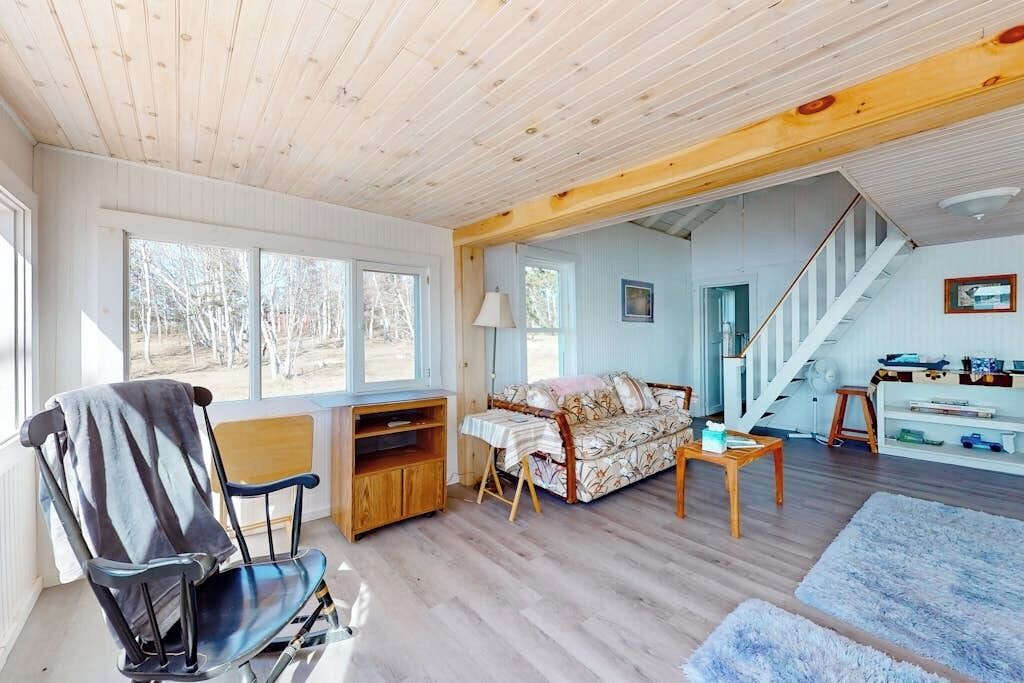 Photo of Livingroom in Trenton