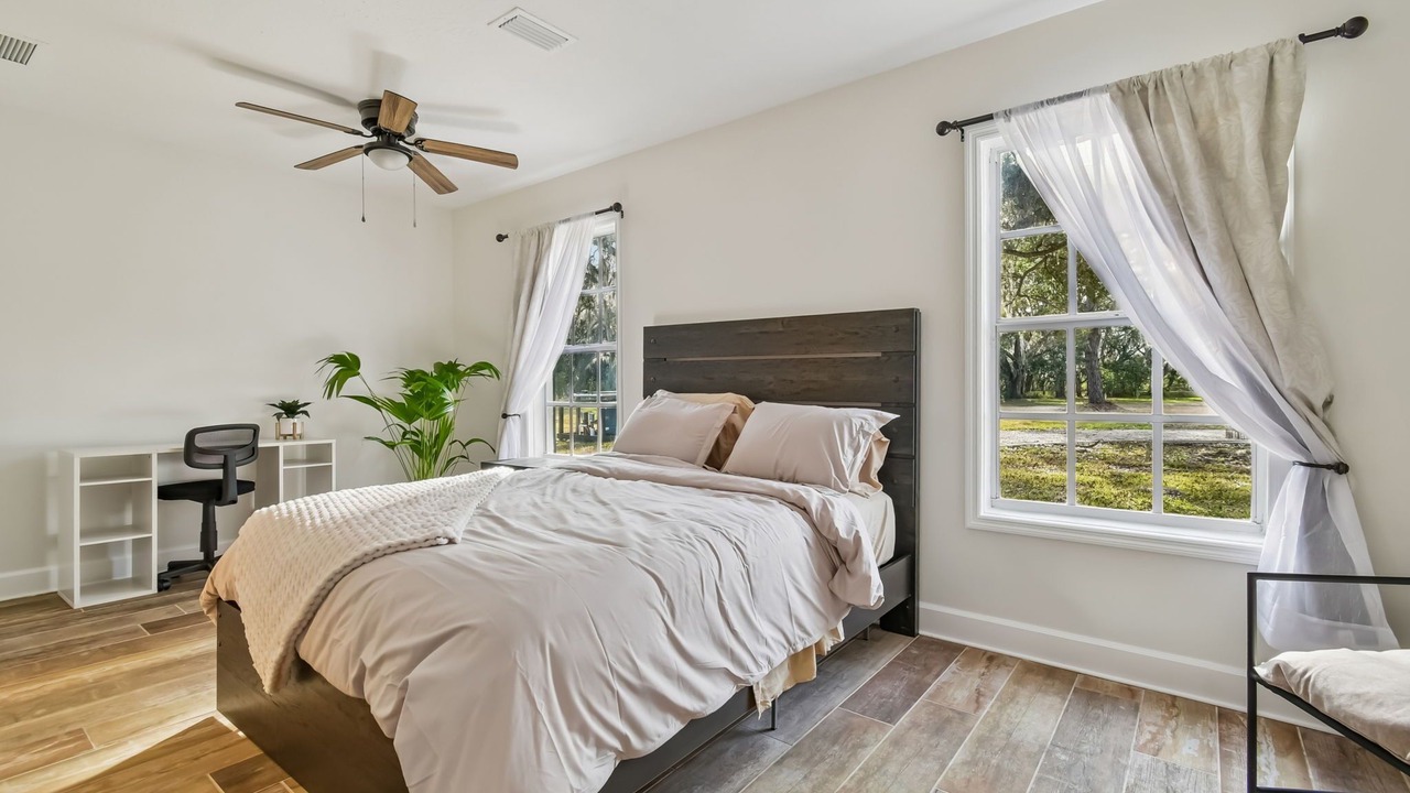 Photo of Bedroom in Seffner Community Alliance