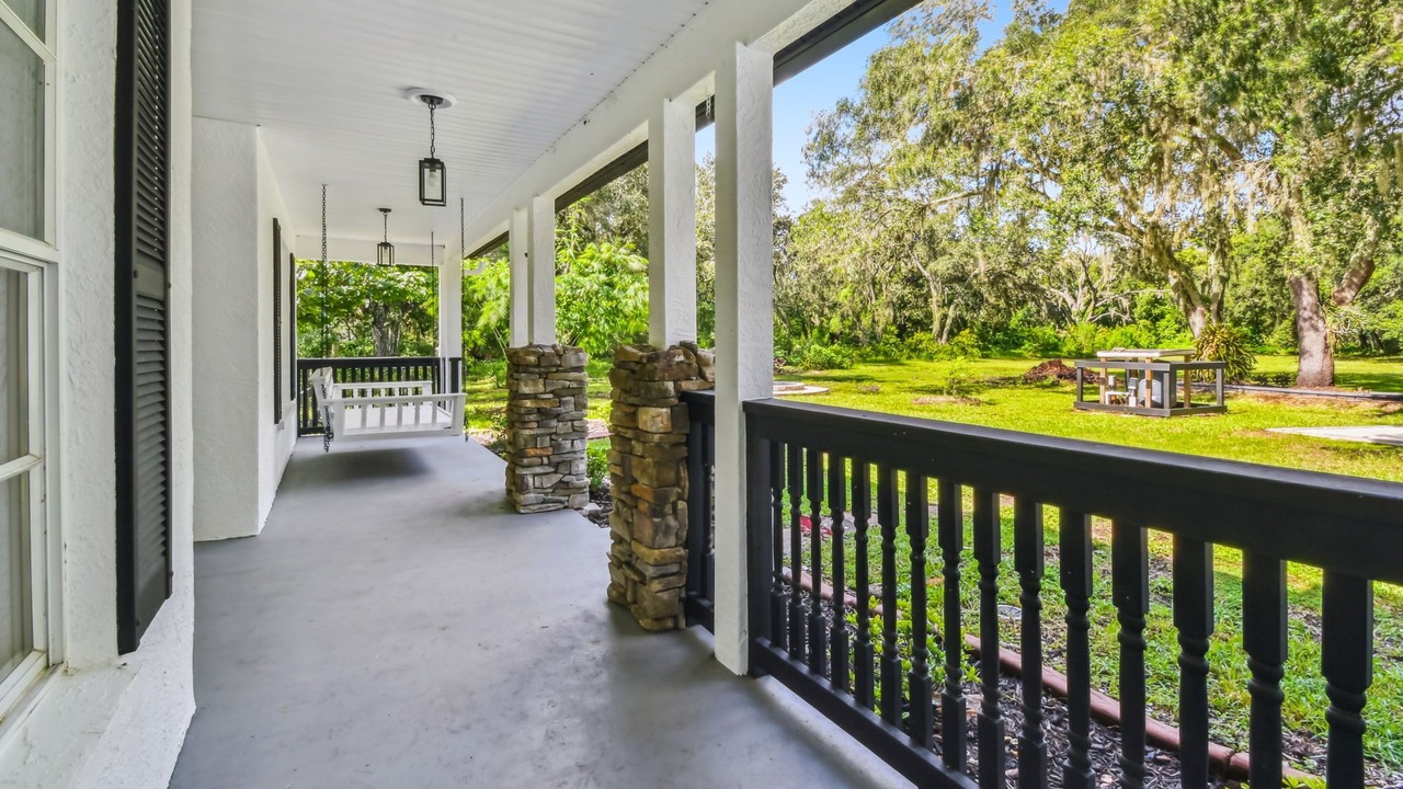 Photo of Patio Balcony in Seffner Community Alliance