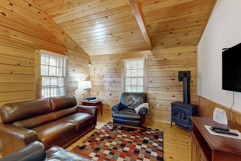 Photo of Livingroom in Northport