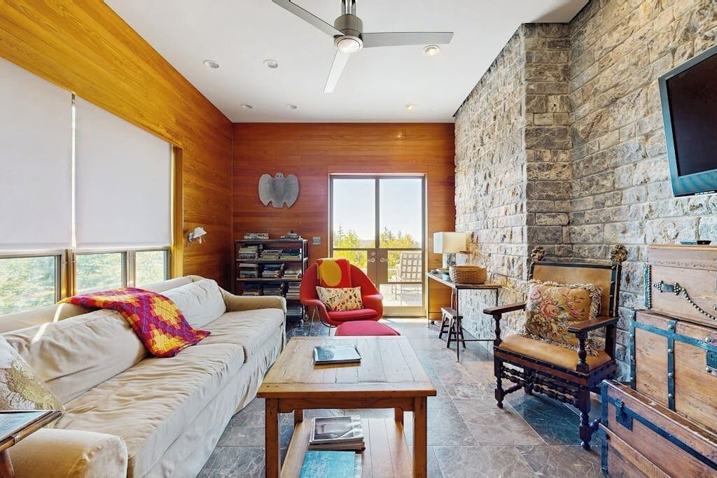 Photo of Livingroom in Spruce Head
