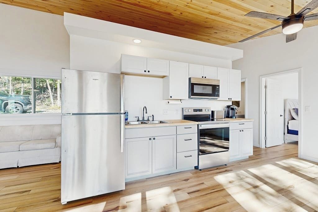 Photo of Kitchen in Sandy Point