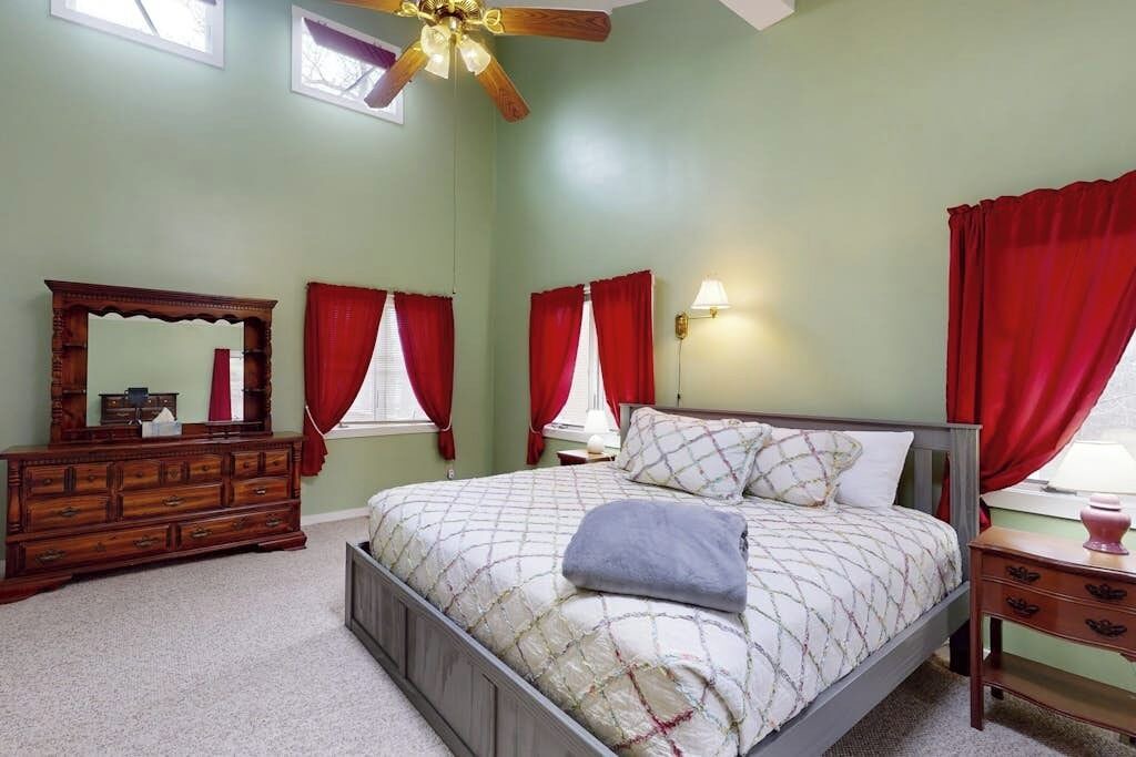 Photo of Bedroom in Chamberlain