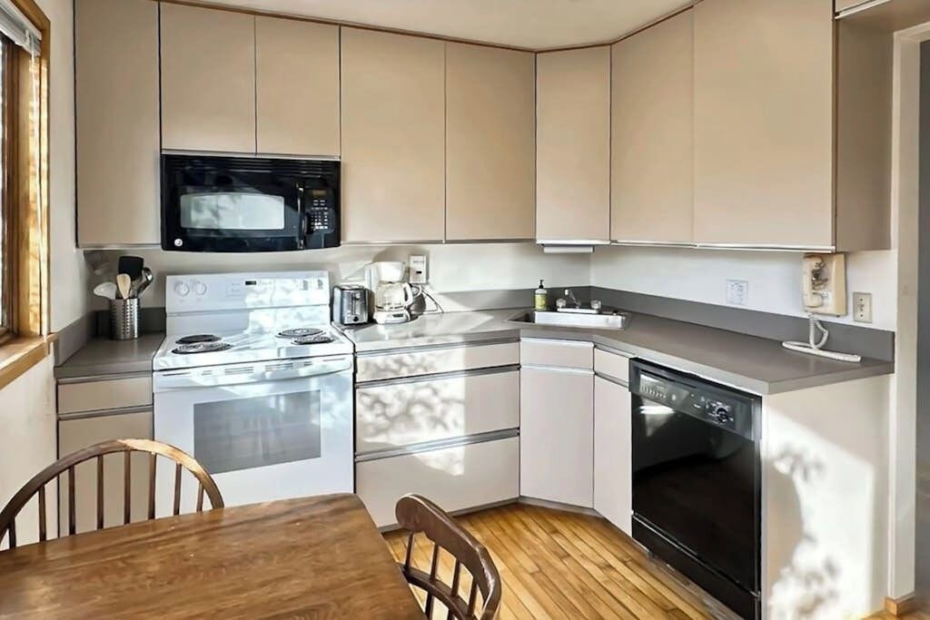 Photo of Kitchen in Seal Harbor
