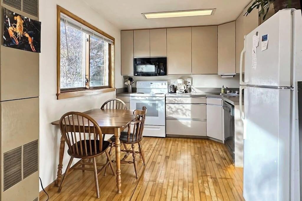 Photo of Kitchen in Seal Harbor