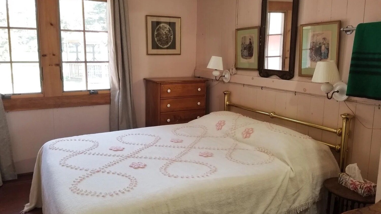 Photo of Bedroom in Bayfield