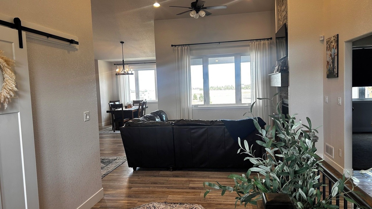Photo of Livingroom in Cheyenne