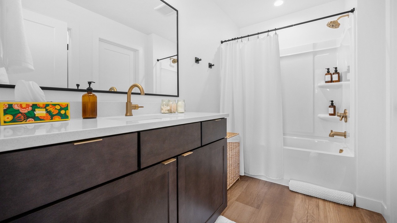 Photo of Bathroom in Mountain Green