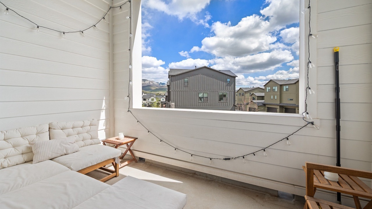 Photo of Outdoor in Mountain Green