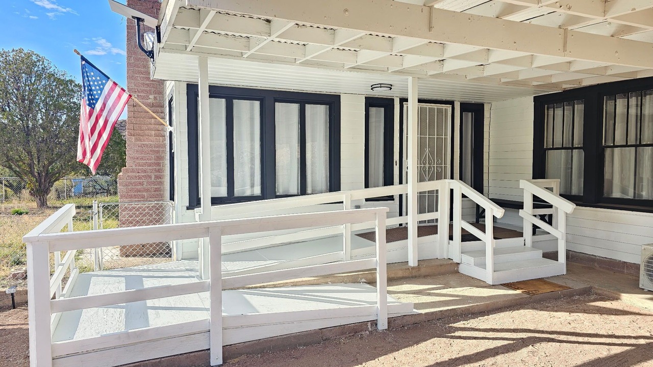 Photo of Patio Balcony in Morenci