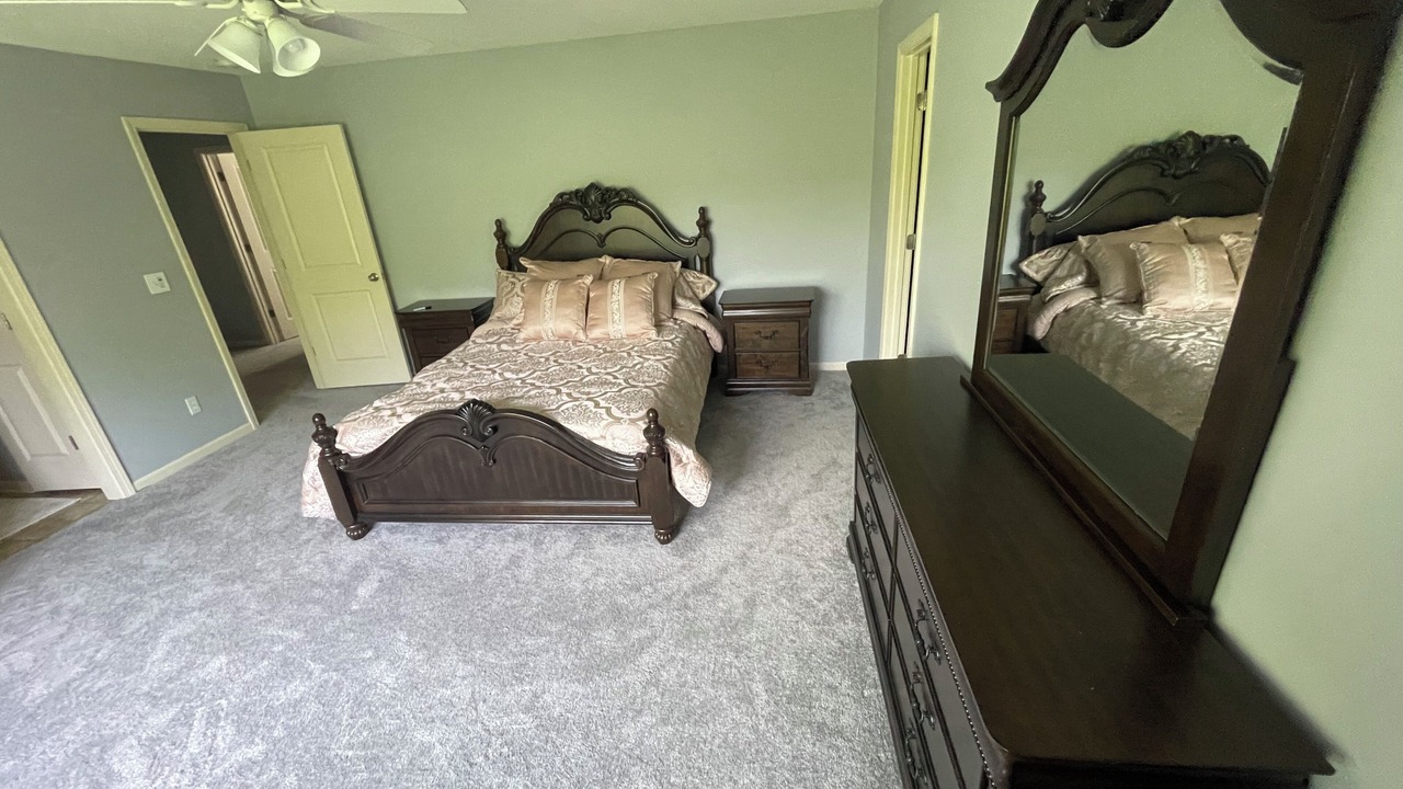 Photo of Bedroom in South Kansas City