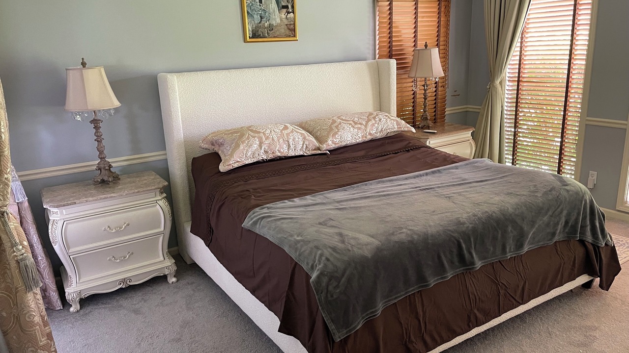 Photo of Bedroom in South Kansas City
