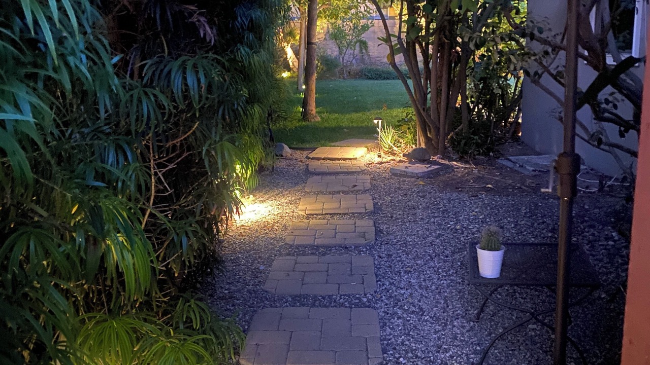 Photo of Outdoor in Valley Glen