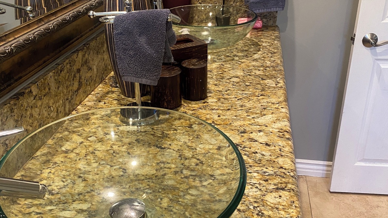 Photo of Bathroom in Valley Glen